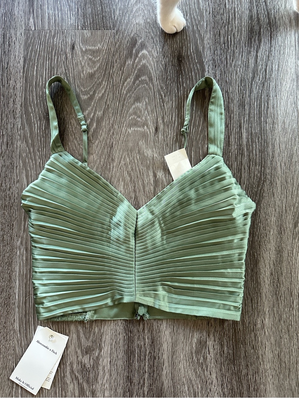 NWT Abercrombie & Fitch Pleated Sage Green Cami Size XS